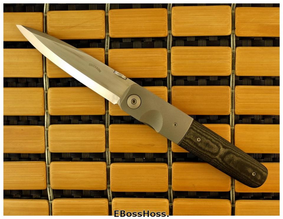 Ernest Emerson Halfmoon Viper 1