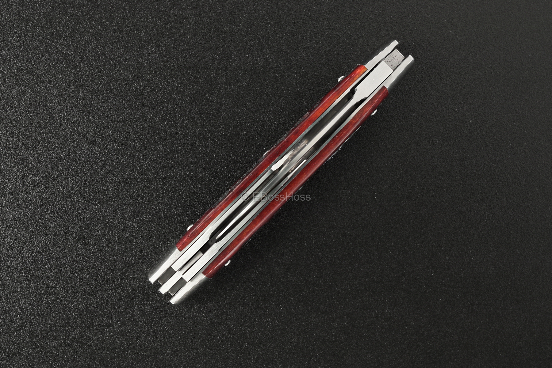 Tony Bose Custom Jigged Red-Bone Congress Whittler